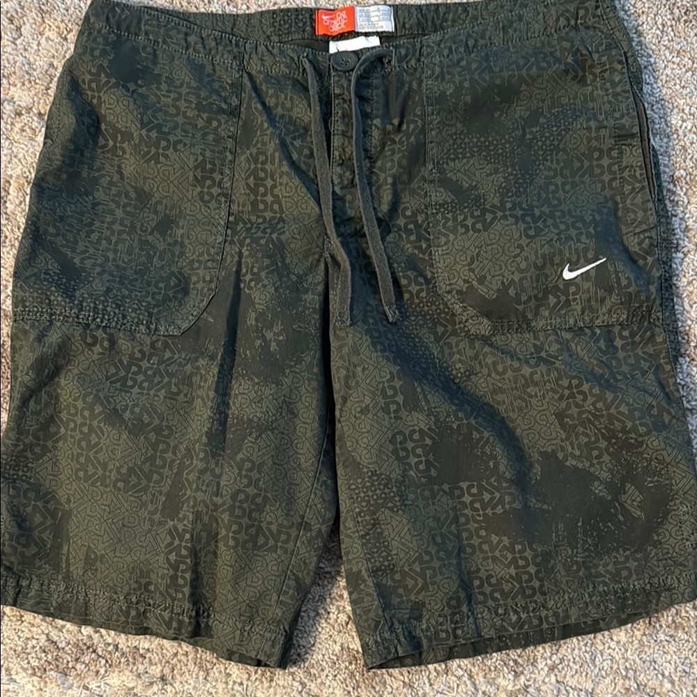 🍍Nike athletic dept shorts 🍍Sz M🍍waist 16”🍍11” inseam🍍